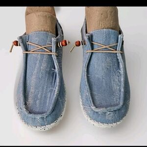 Shein Womens Blue Jean Distressed Look Slip On Loafer Casual Shoes Size 8